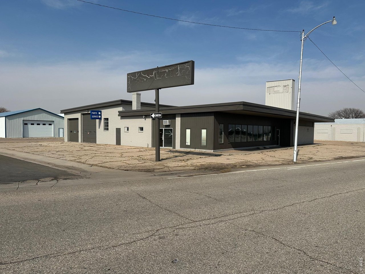 Property Photo 1 Commercial space for sale
