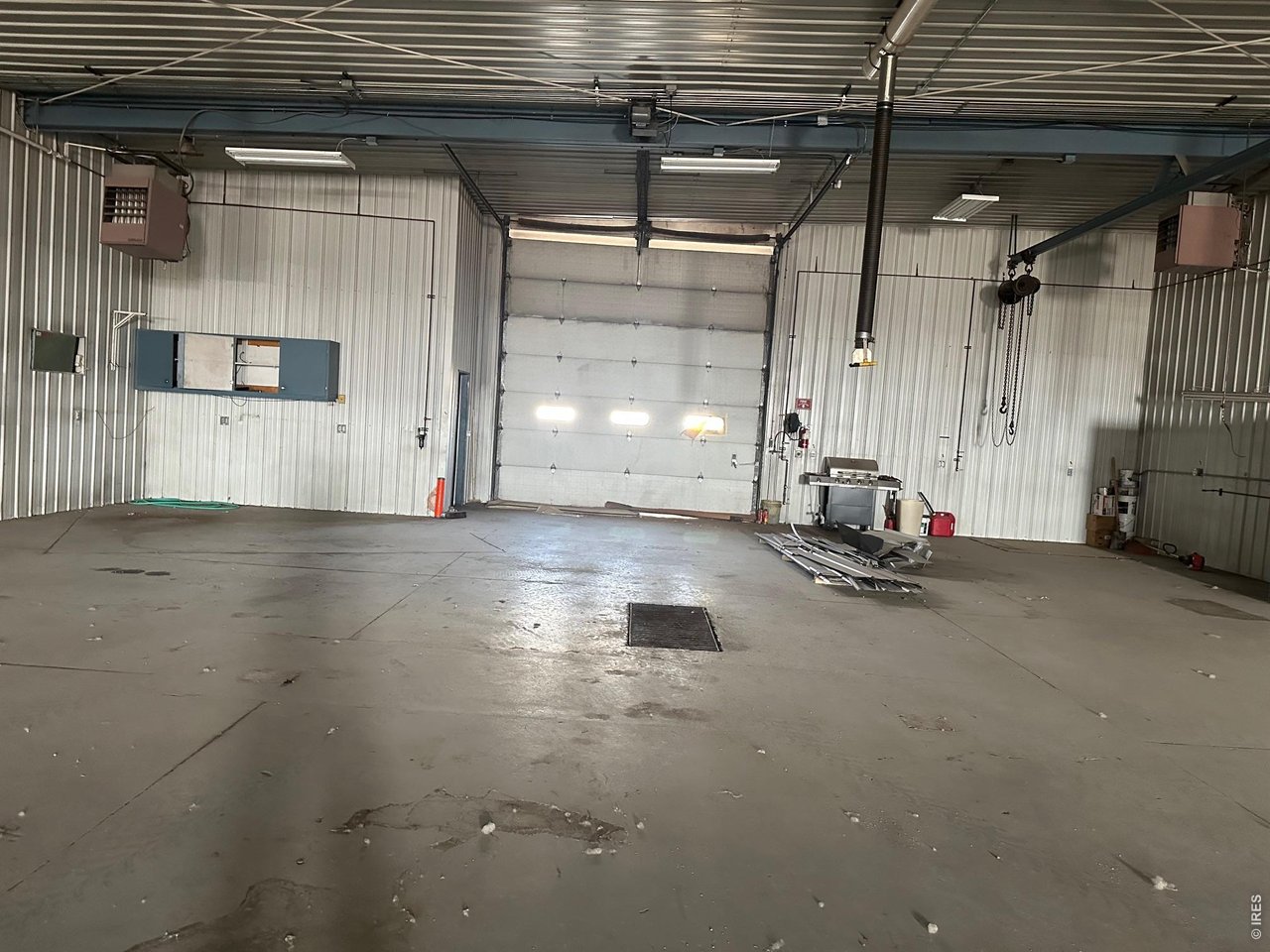 Property Photo 29 Main building - service floor