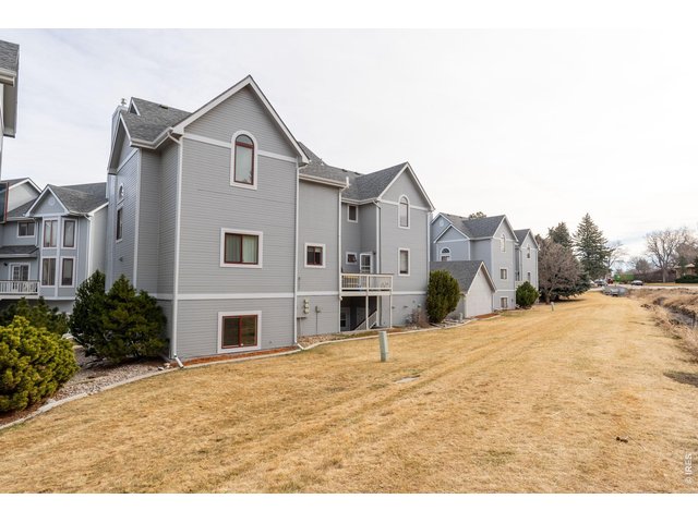 Property Photo 41 Abuts community open space