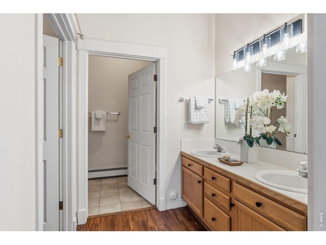 Property Photo 28 Primary Bathroom