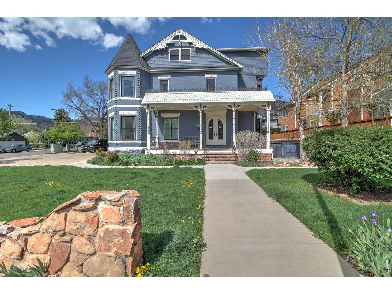 Property Photo 1 