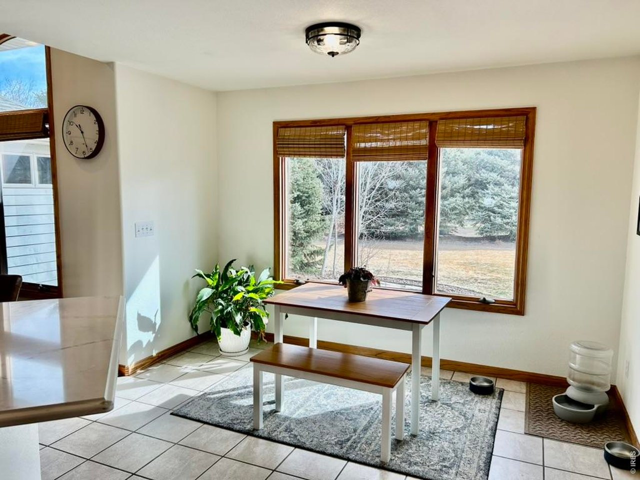 Bright & Cheery Breakfast Nook