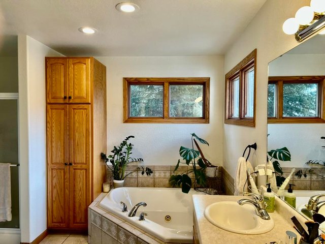 Property Photo 27 Primary Bathroom