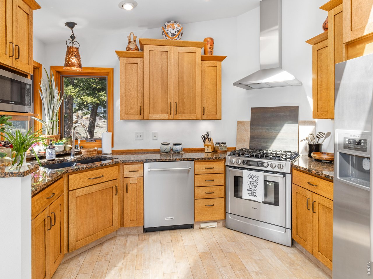 Upscale Kitchen-Stainless Steel Appliances including a Duel Fuel Range