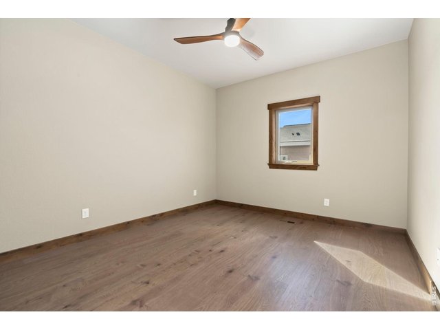 Property Photo 18 Upstairs bedroom 2