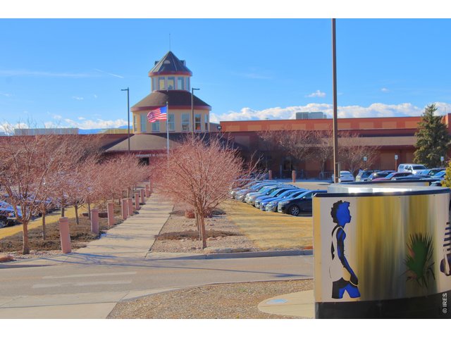 Property Photo 32 City recreation center, fitness classes, workout room, indoor pool, etc..