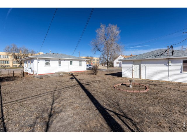 Property Photo 15 Large lot