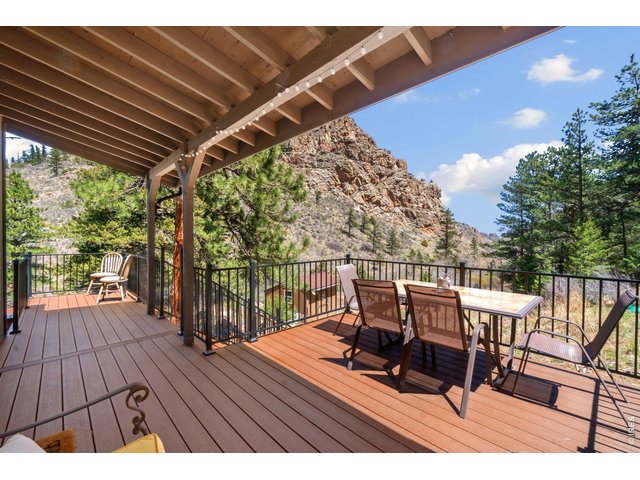 Property Photo 4 Attractive Composite Deck to Enjoy Sunrises and Mountain Views
