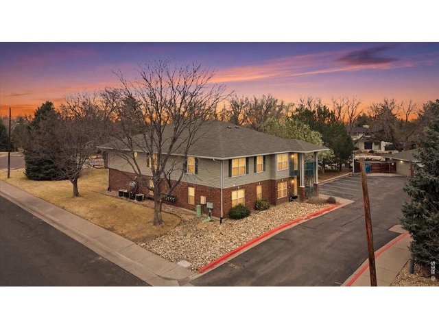 Property Photo 1 