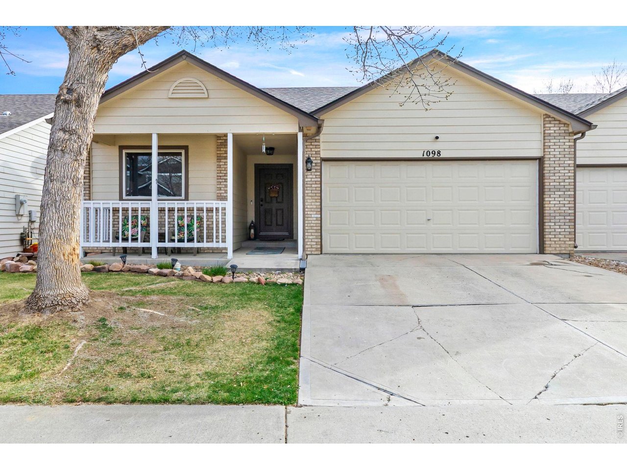 Welcome Home 1098 Lavender Ave