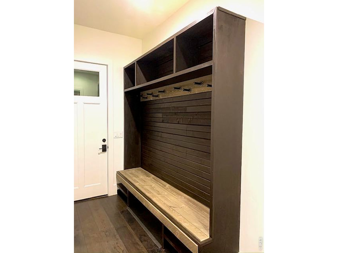 Mudroom in between detached garage and home