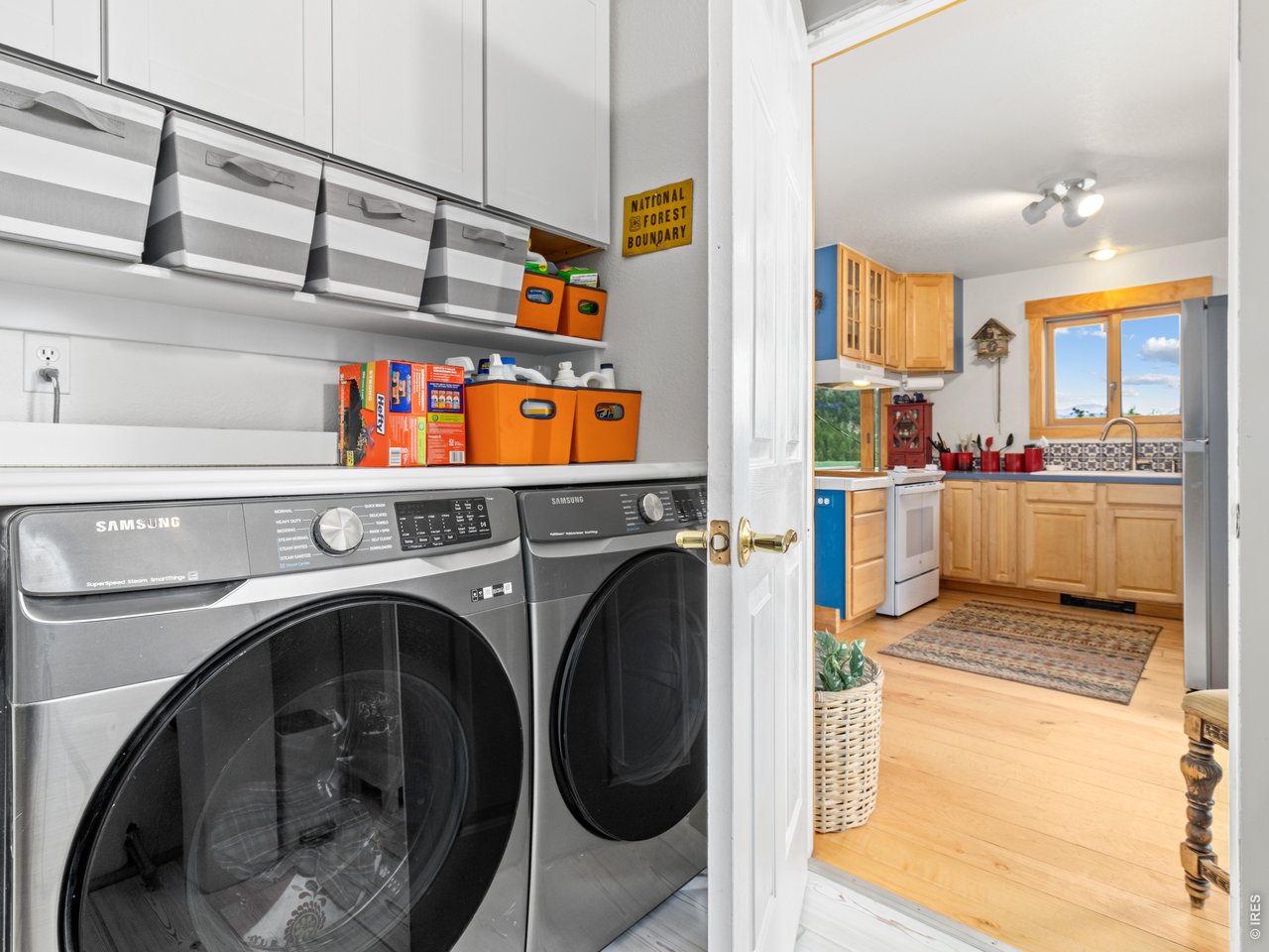  Easy Access Laundry