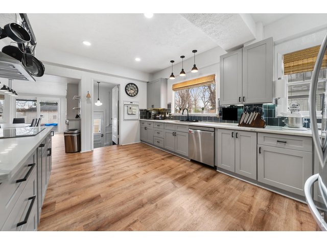 Property Photo 14 Open Concept Kitchen