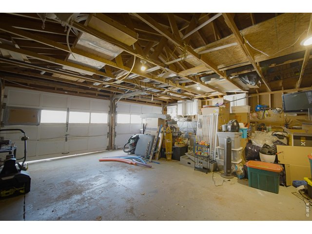 Property Photo 36 Garage Interior