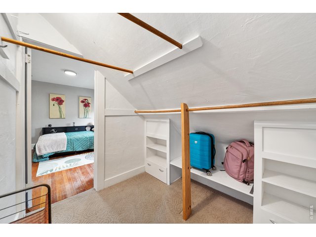 Property Photo 25 Upstairs Bedroom Closet
