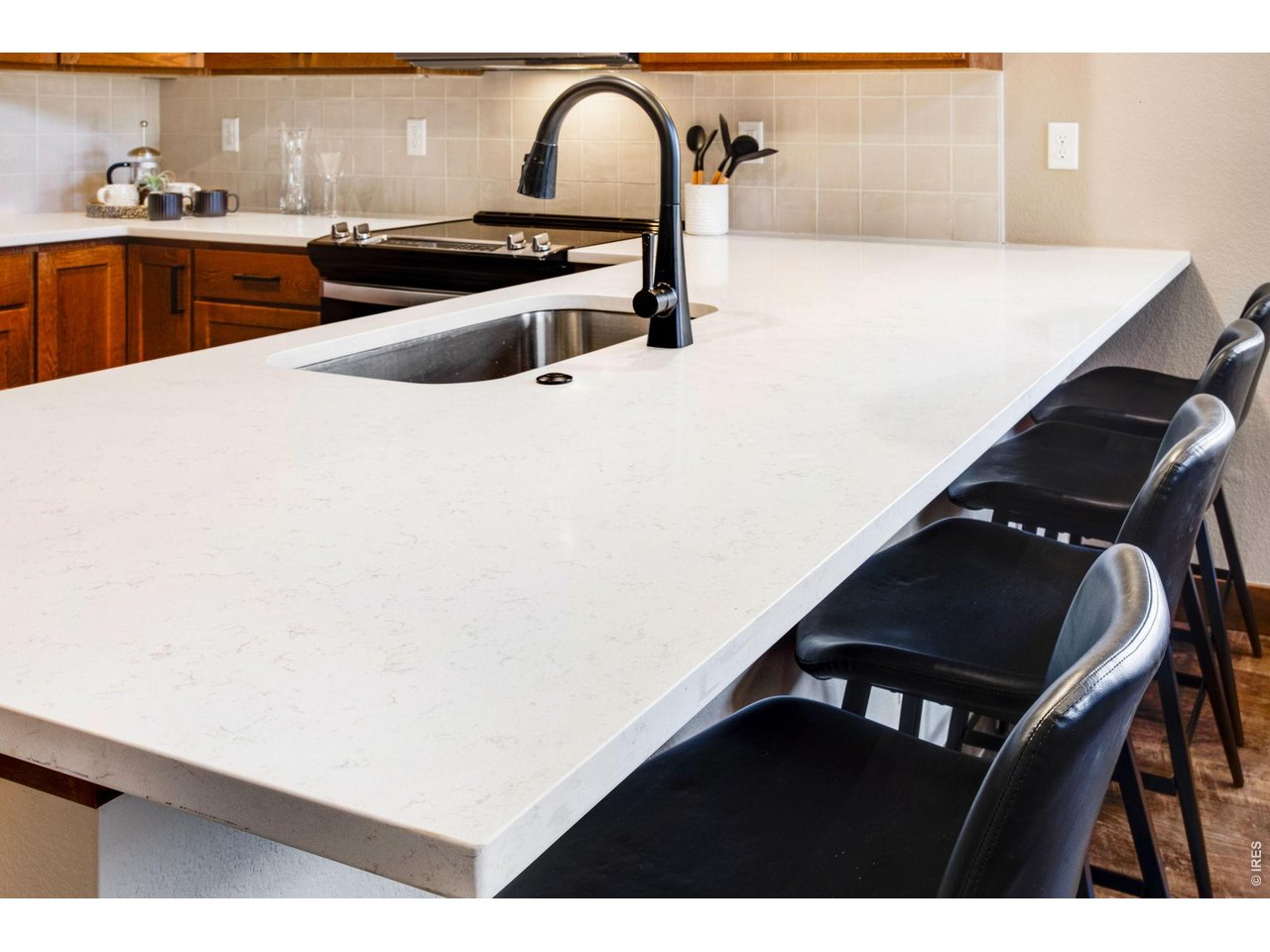 Quartz countertops throughout