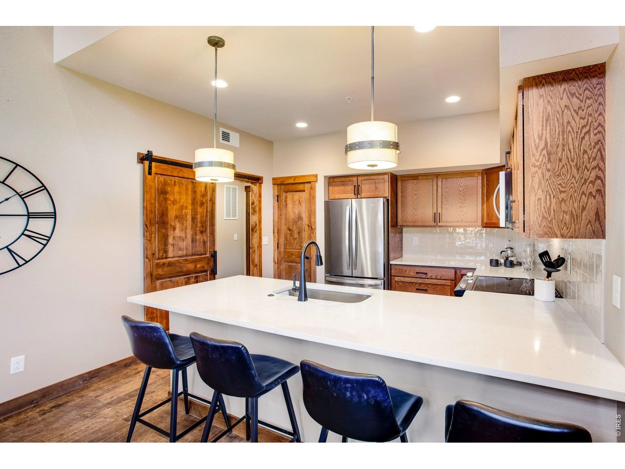 Eat in kitchen