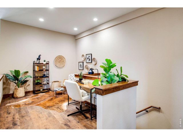 Property Photo 24 Loft space, the perfect bonus space for hobbies or an office