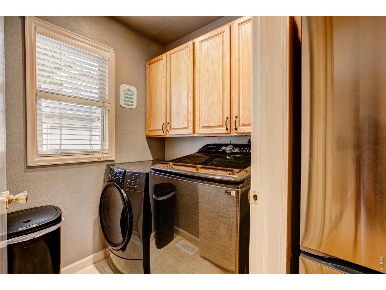 Main level living, laundry included! 
