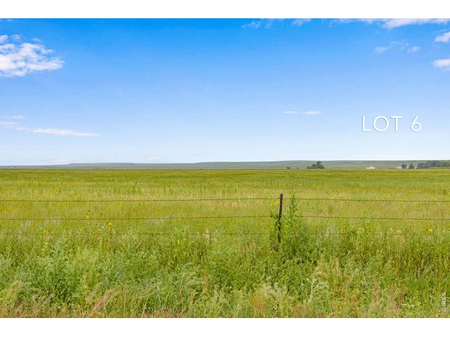 Property Photo 4 Unwind in the serenity of wide-open skies and rolling terrain. Build your dream home here in Carr