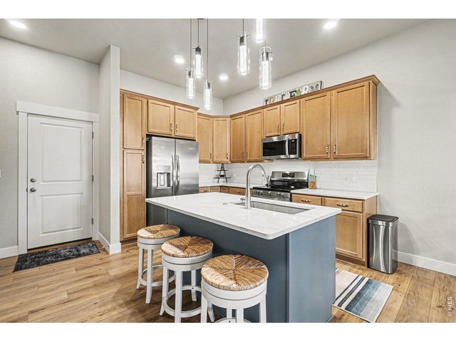 Property Photo 14 Quartz countertops in kitchen
