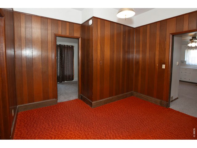 Property Photo 20 Dining room