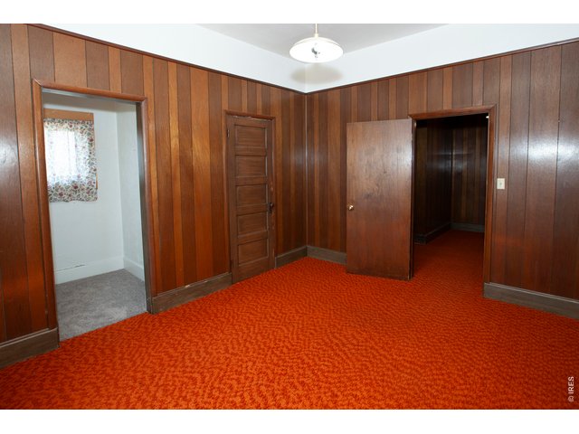 Property Photo 30 Bedroom 2 w/walk in closet