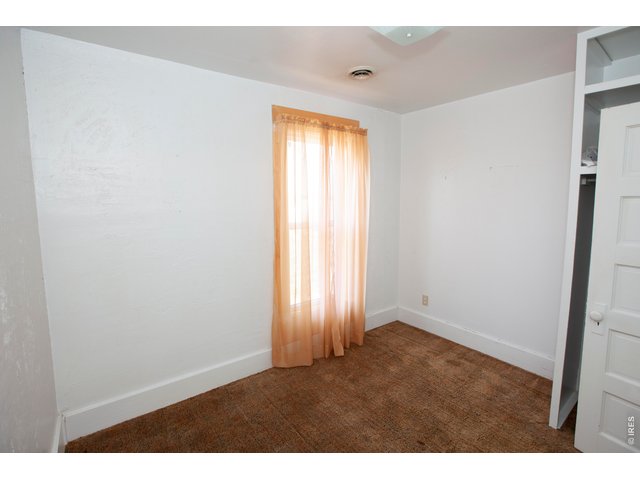 Property Photo 32 Bedroom 3