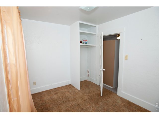 Property Photo 33 Bedroom 3