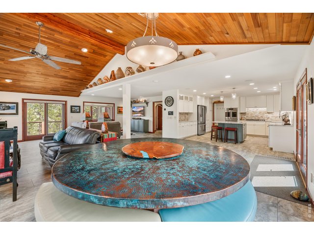 Property Photo 7 Open Floor Plan