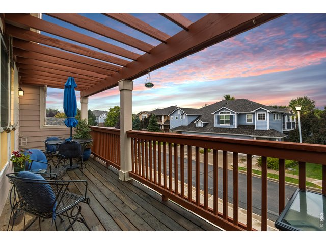 Property Photo 11 Beautiful deck to enjoy morning coffee or evening relaxation