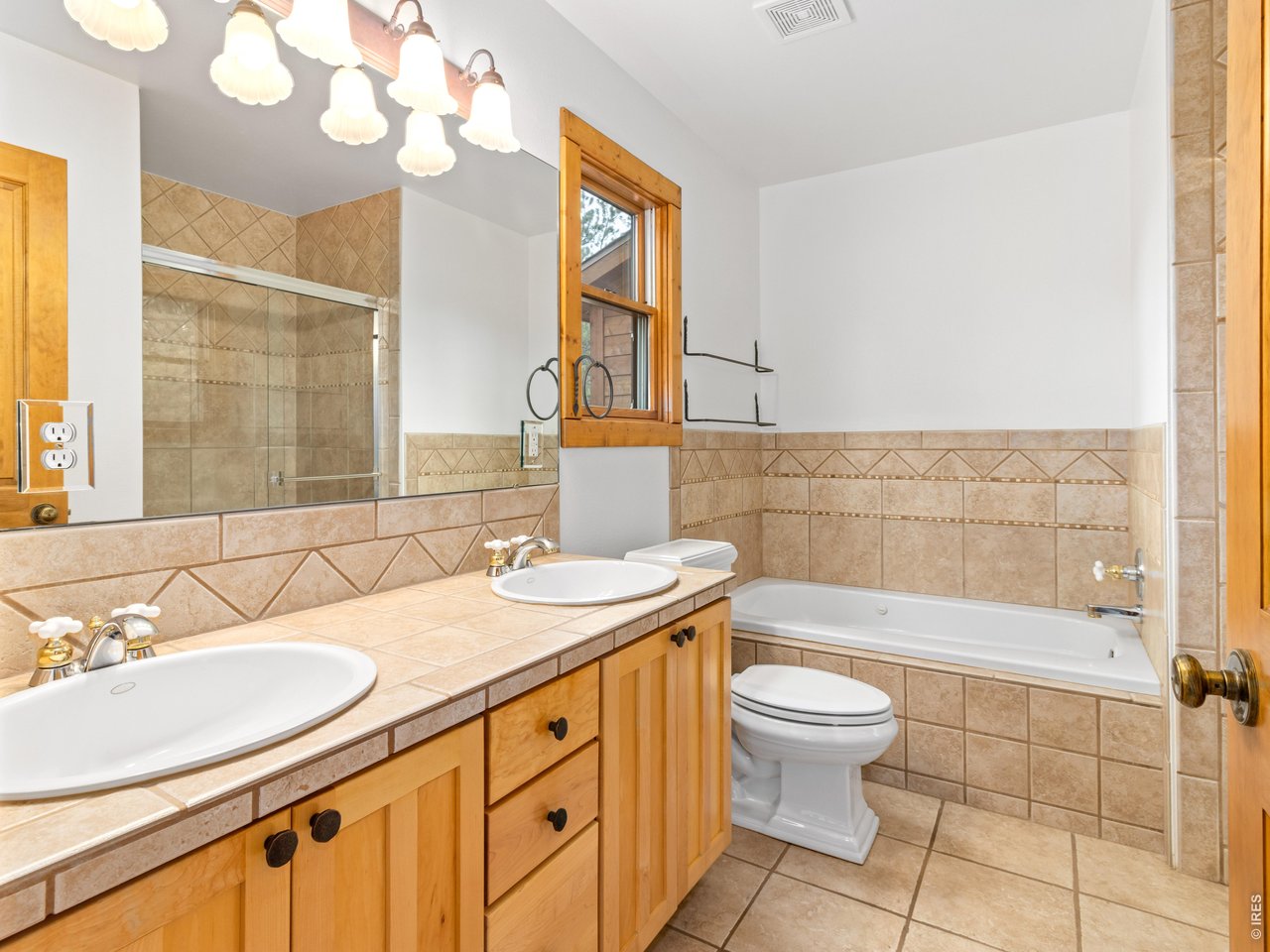 5 Piece Bath