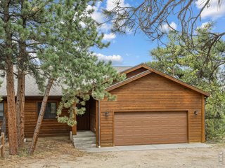 1431 S Saint Vrain Ave B Estes Park, CO 80517