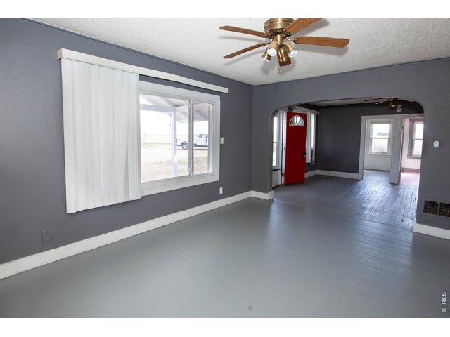Property Photo 20 Living room