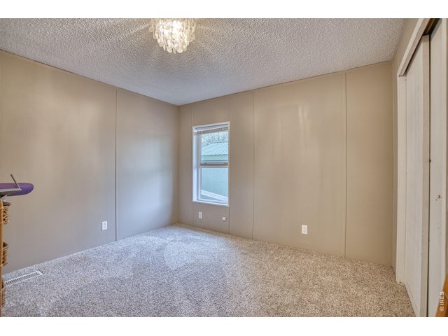 Property Photo 11 Second bedroom