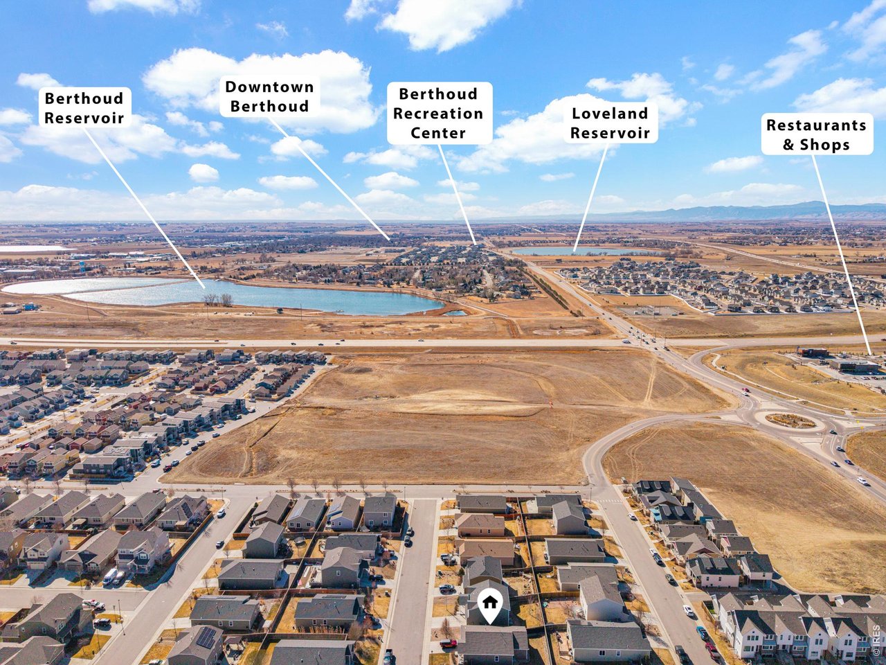 Berthoud Rec Center, and reservoirs also conveniently close!!