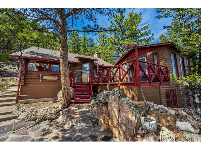 Property Photo 3 Welcome to the main cabin on your new slice of paradise!