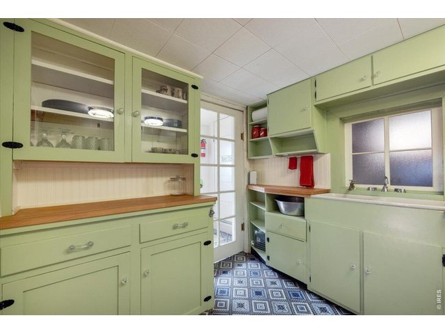 Property Photo 16 