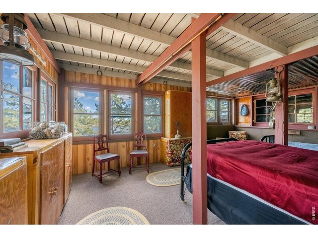 Property Photo 27 Tailor these flexible spaces to your ideal uses!
