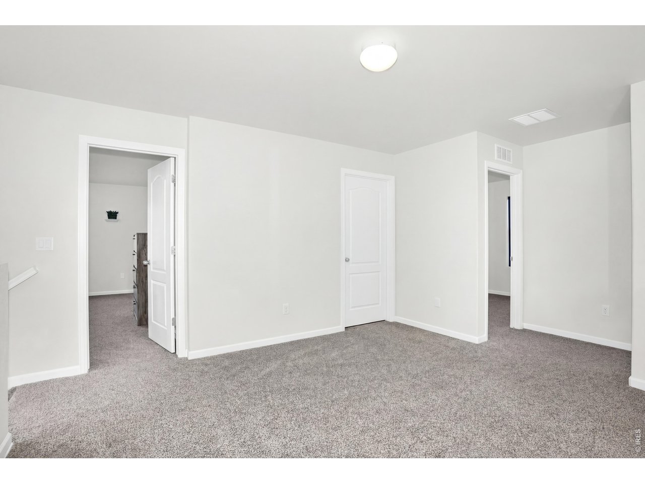 More views of the spacious loft area!! 