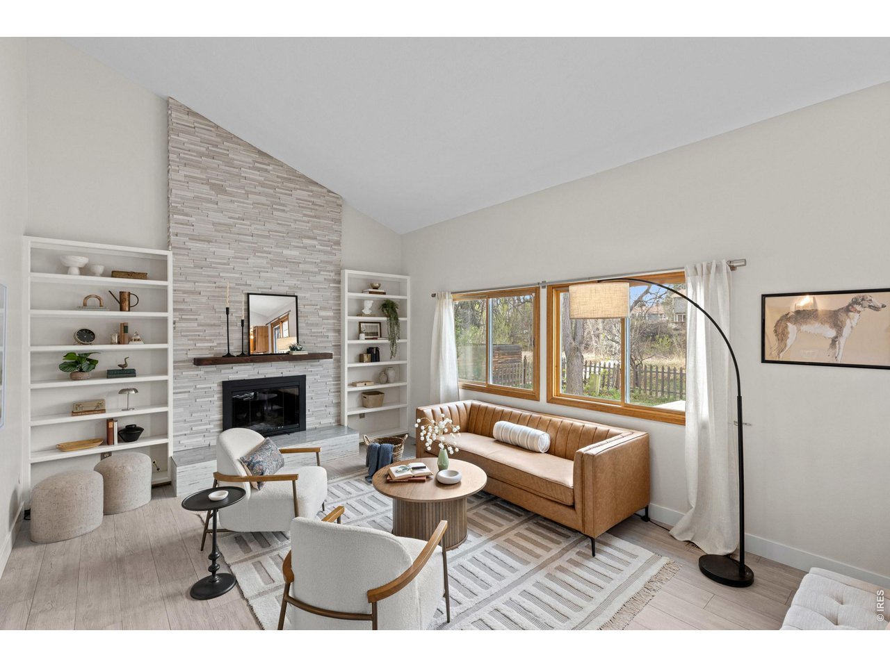 Great Room w/Gas Fireplace