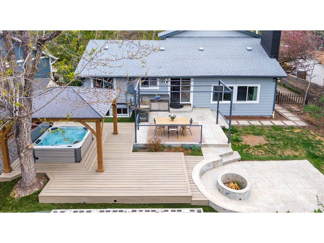 Property Photo 5 Backyard Paradise!