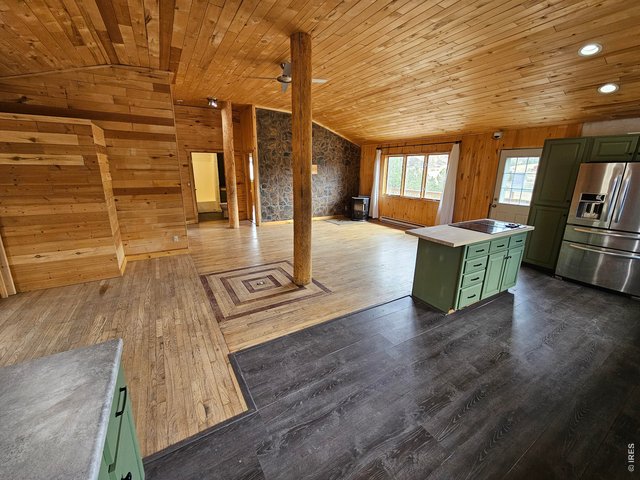 Property Photo 15 