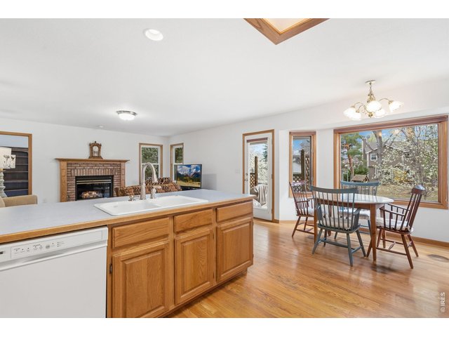 Property Photo 15 Eat in Kitchen.