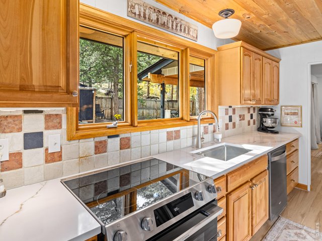 Property Photo 27 