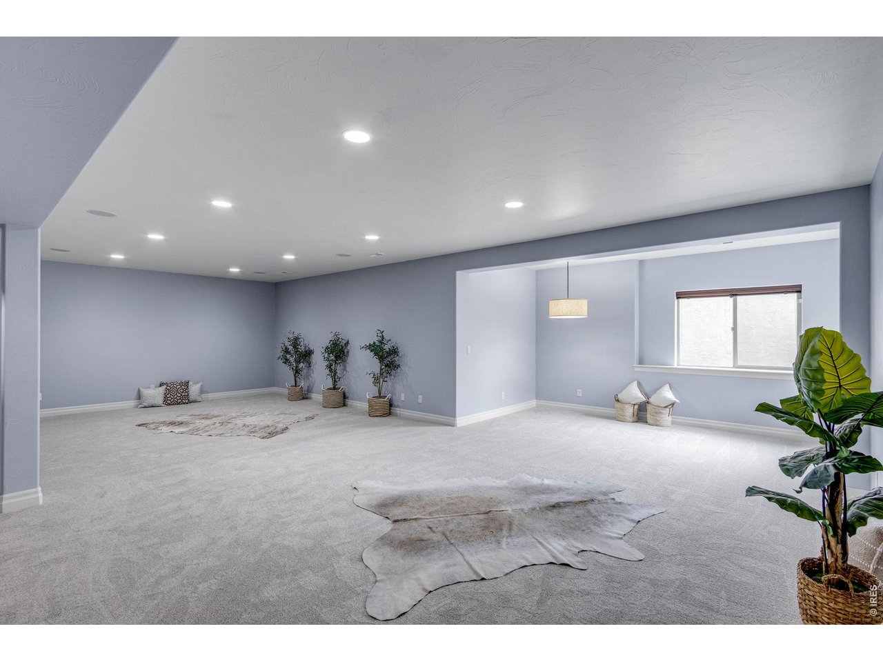 Vast Grand room