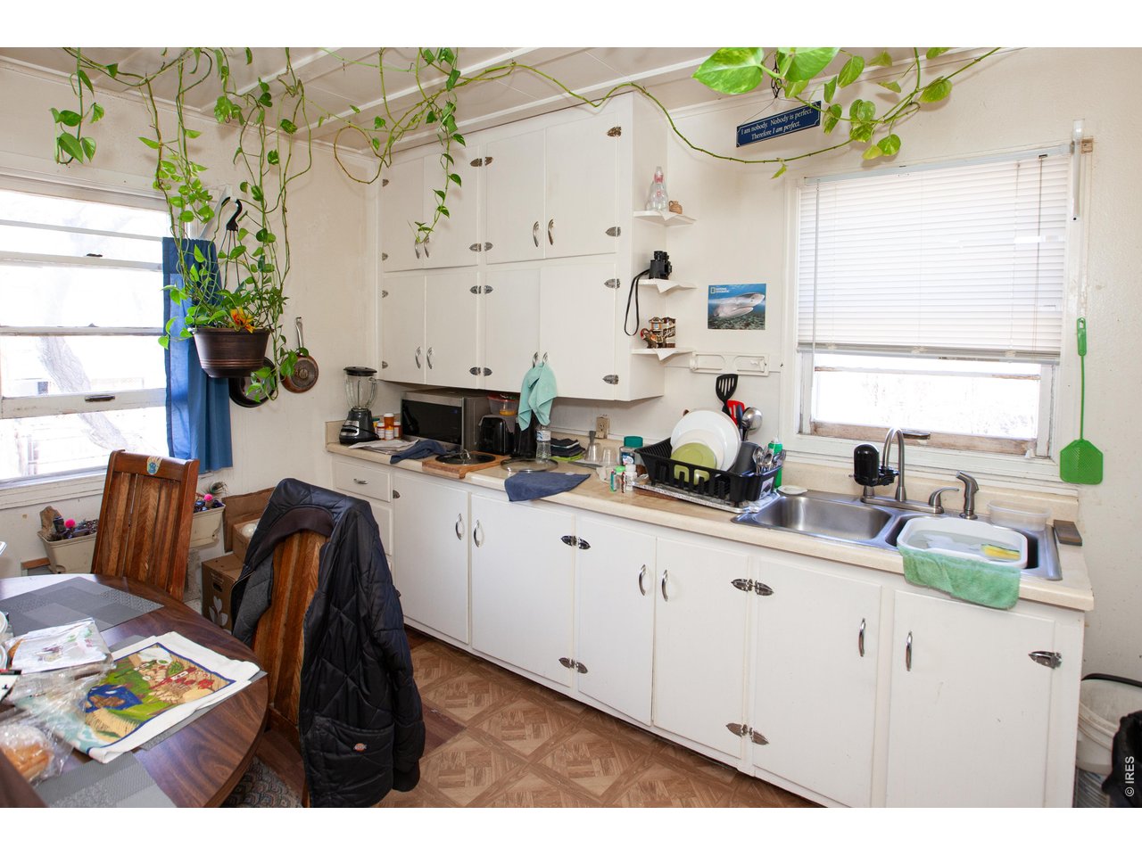 Upstairs 1 Bedroom Unit