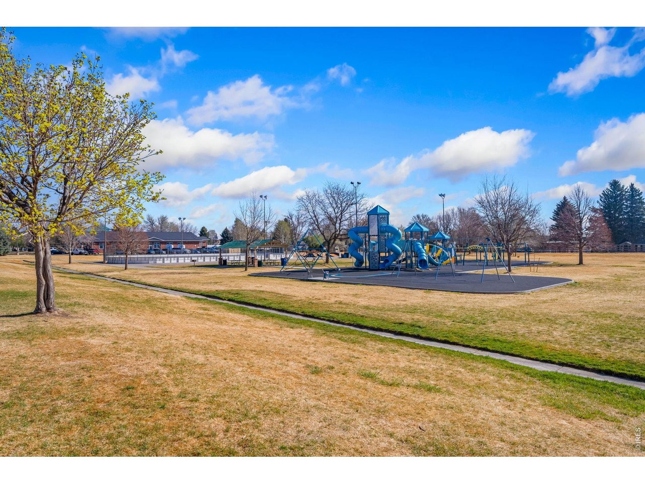 Park within walking distance of home 