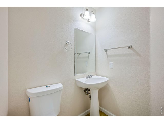 Property Photo 16 Main floor powder bath