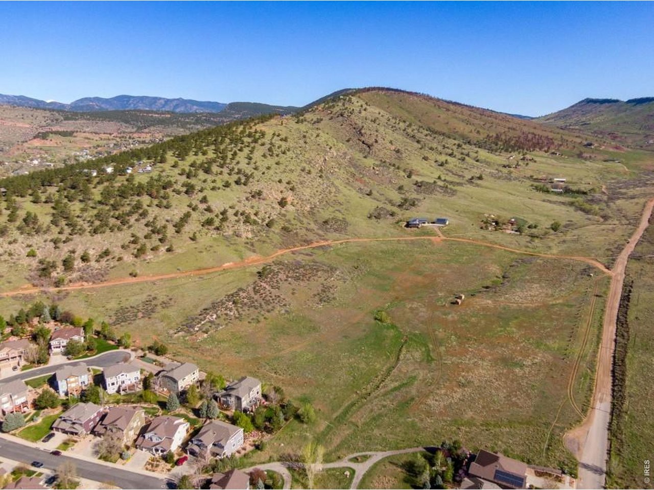 Looking NW, The Colorado Rockies at your doorstep.